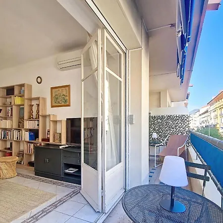 Nestor&jeeves - Lady Blue - Terrace - Close Sea * Niza